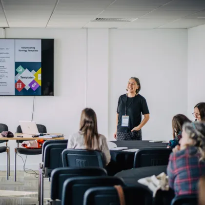 CAM 251113 0381 Banner