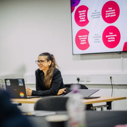 CAM 251113 0395 Banner